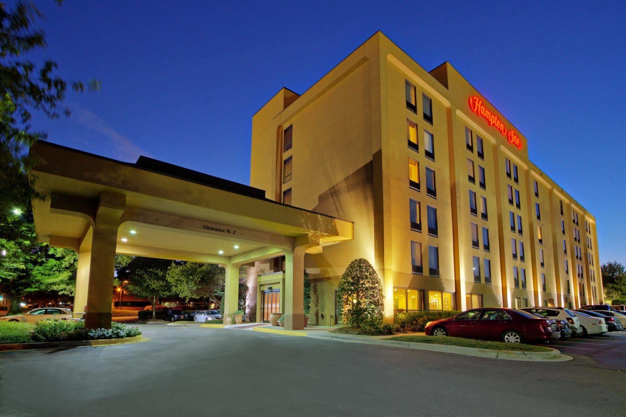 Hampton Inn Raleigh Cary Exterior photo