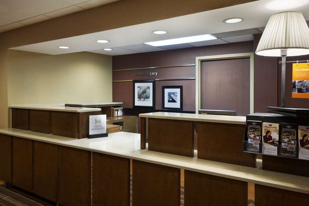 Hampton Inn Raleigh Cary Interior photo